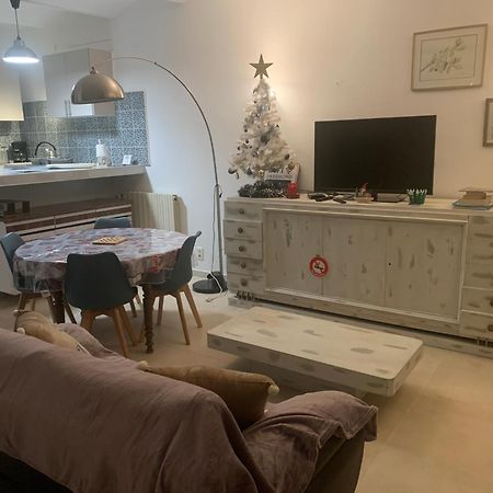 Cevennes Bessegeoises Apartment Besseges Bagian luar foto