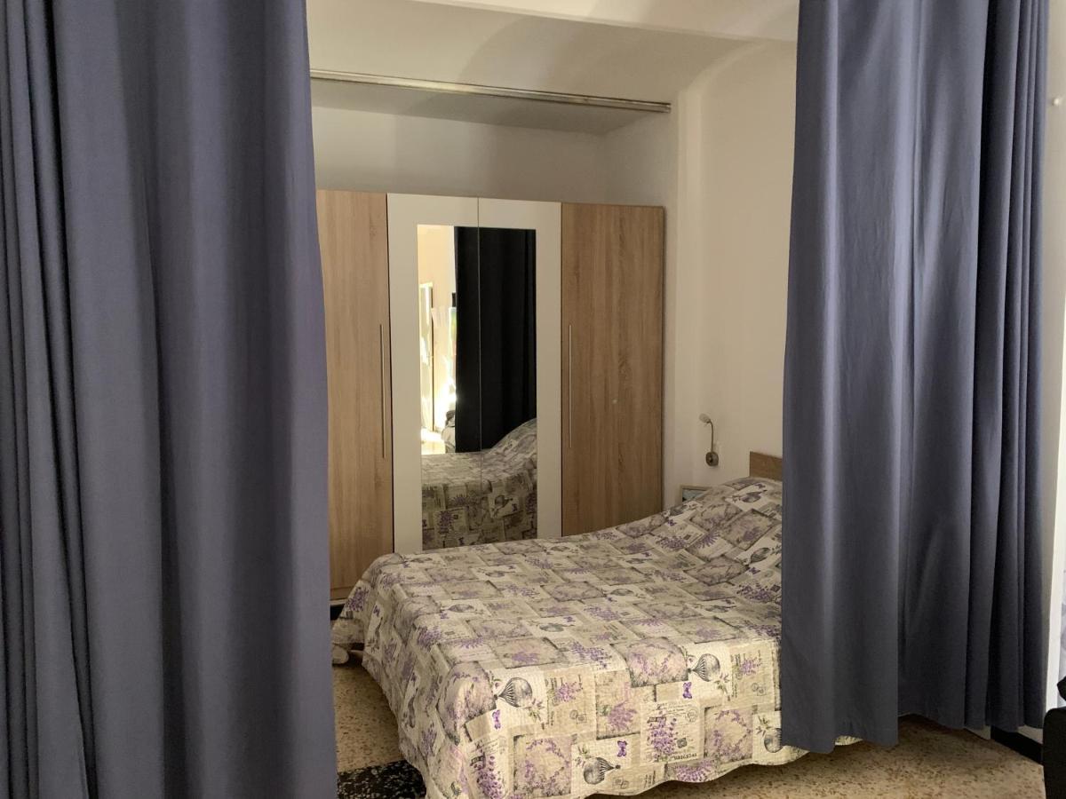Cevennes Bessegeoises Apartment Besseges Bagian luar foto