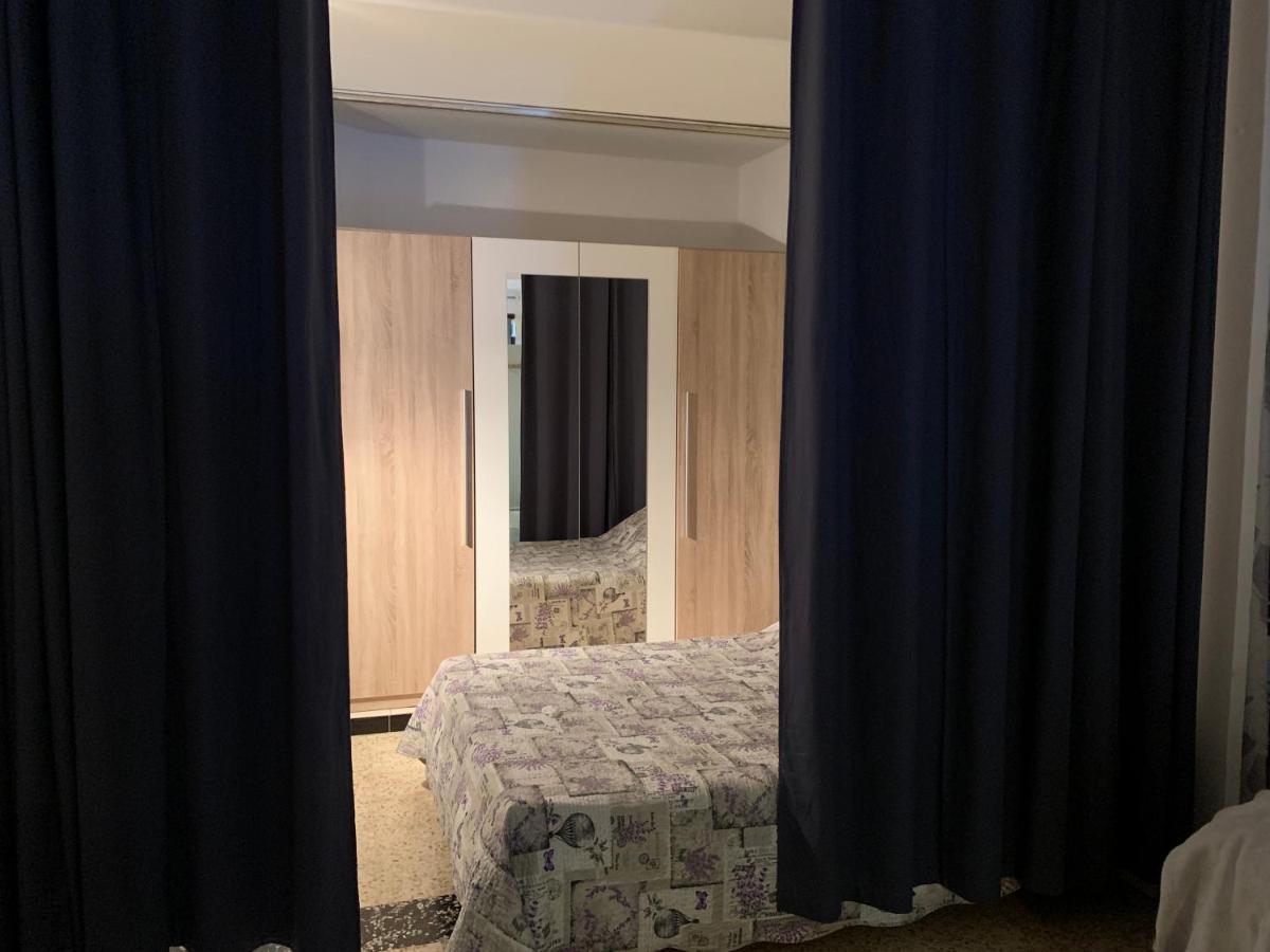 Cevennes Bessegeoises Apartment Besseges Bagian luar foto