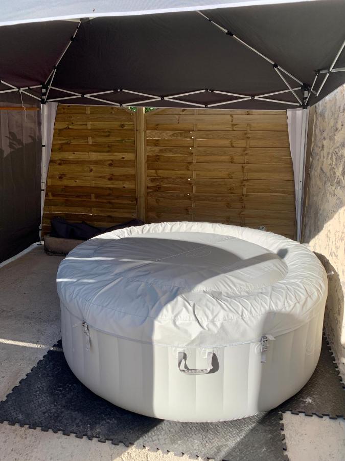 Cevennes Bessegeoises Apartment Besseges Bagian luar foto
