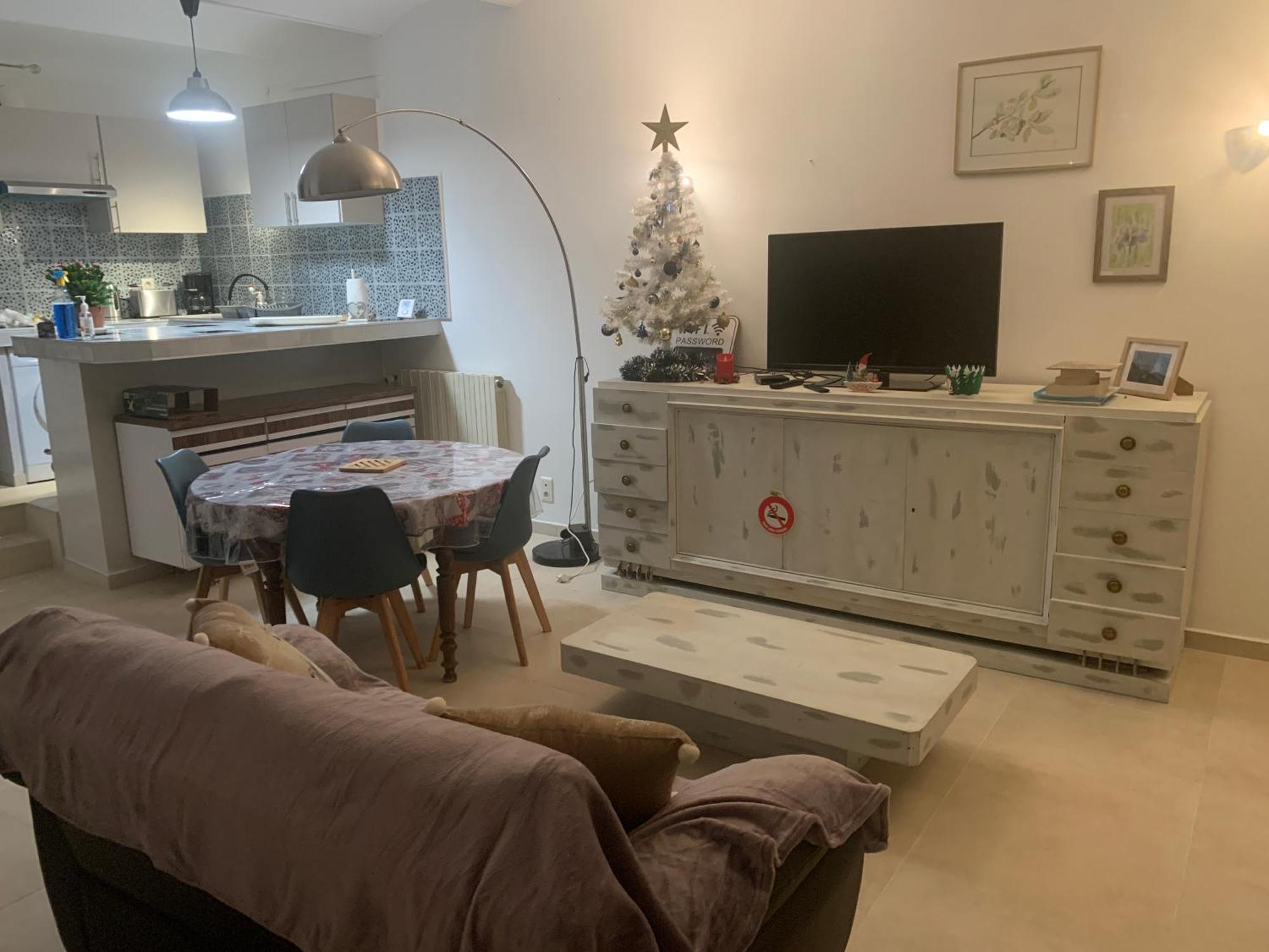 Cevennes Bessegeoises Apartment Besseges Bagian luar foto