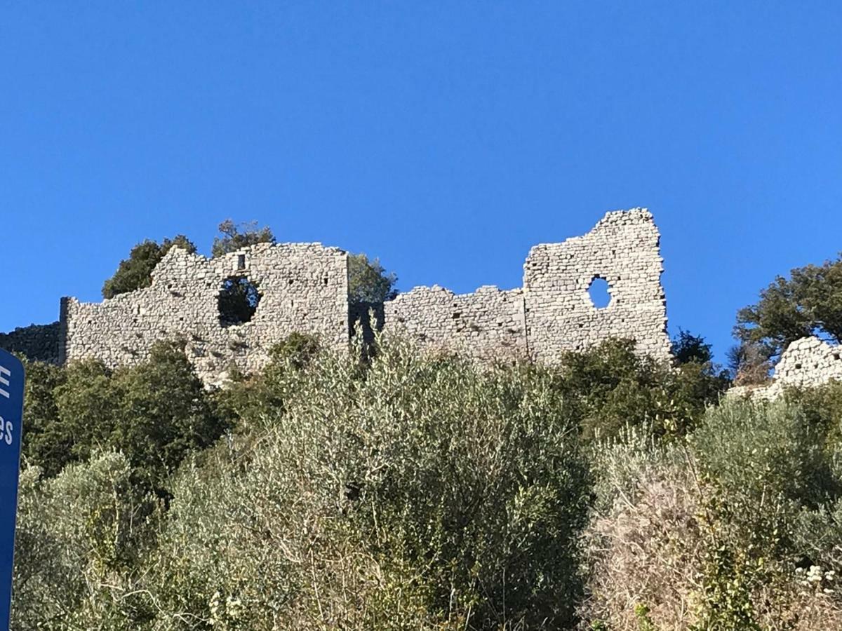 Cevennes Bessegeoises Apartment Besseges Bagian luar foto